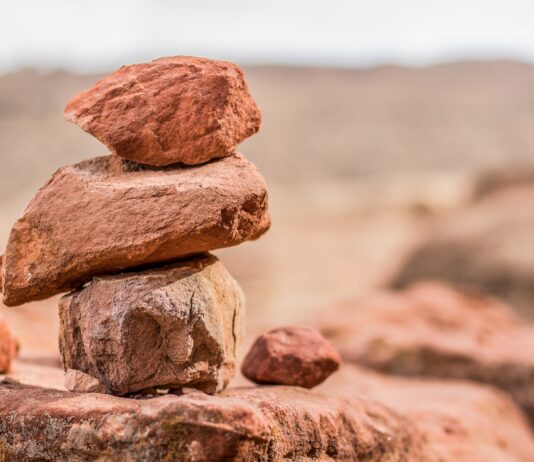 Tesoros escondidos entre minerales y piedras