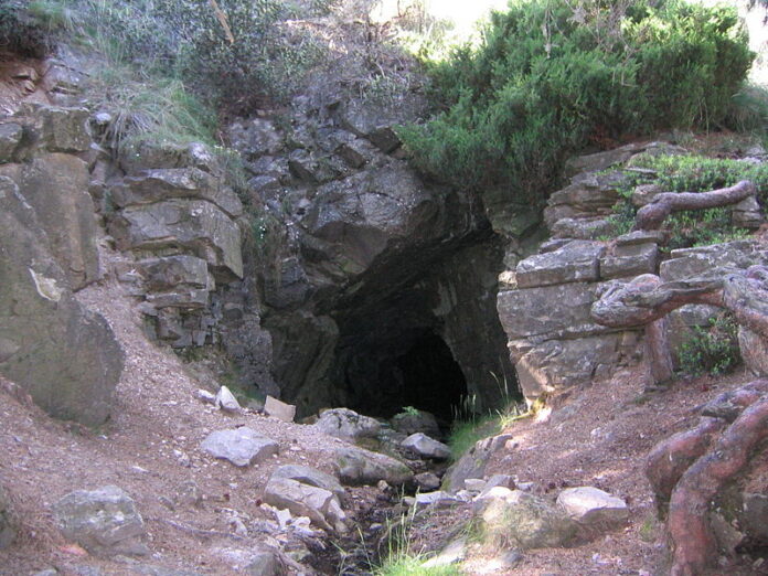 mina de wolframio en un pueblo de Segovia