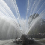 Las Fuentes de La Granja funcionan este viernes Días y horas del encendido de las Fuentes