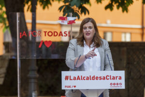 Clara Martín presenta su candidatura con un equipo “orgulloso de Segovia”