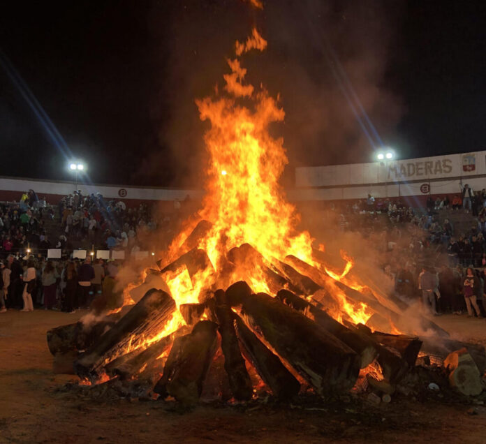 A subasta los puestos del Teo