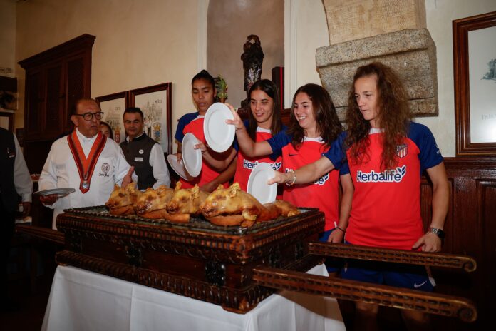 2023_08_15_Cena_JoseMaria-3 copia Atlético femenino en José María