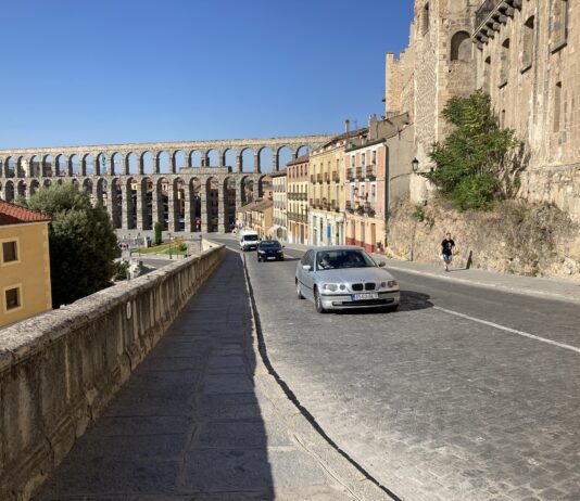 tráfico en el entorno del Acueducto