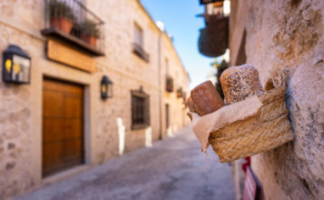 Un pueblo de Segovia marca la segunda temperatura más baja de Castilla y León Un pueblo medieval de Segovia