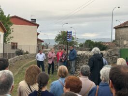 Homenaje de un pueblo a su cartero durante más de 30 años