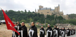 Templarios piden la devolución de la Vera Cruz de Segovia