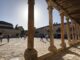 pueblo de Segovia con una de las plazas