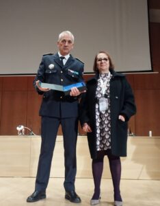 El Consejo Español de Resucitación Cardiopulmonar entrega una distinción a la Policía Local de Segovia