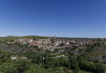 Hotel en venta en una preciosa villa segoviana