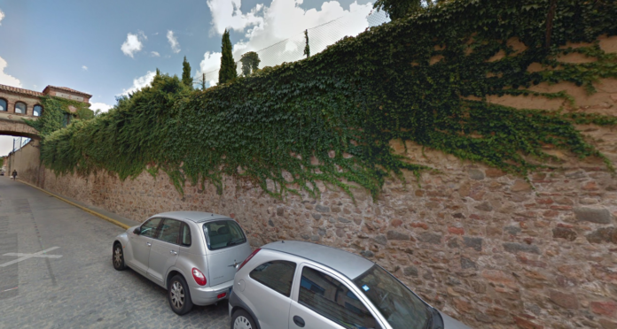 cortada esta calle de Segovia