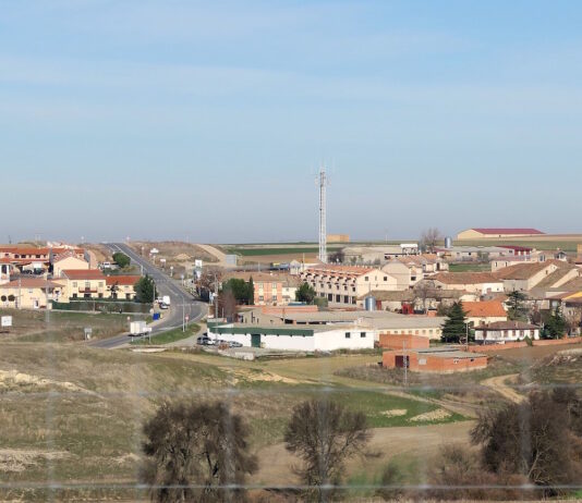 se vende restaurante y casa