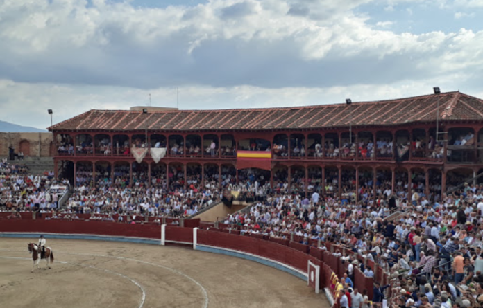 Castella y Manzanares con Roca Rey en Segovia