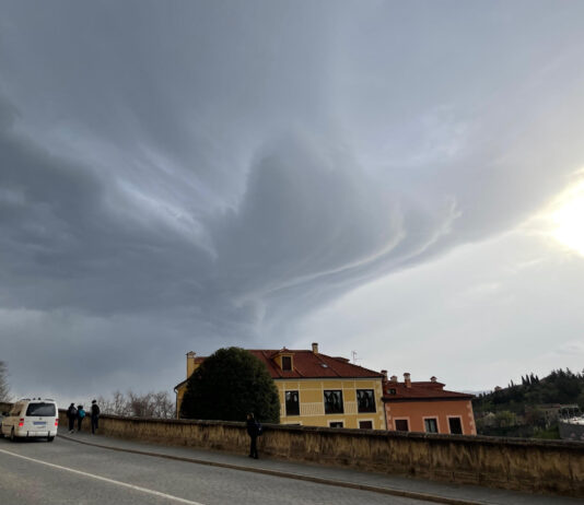 huracán Kirk traerá fuertes vientos a Segovia