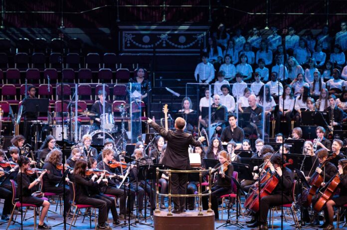 La prestigiosa orquesta británica Wandsworth Philharmonic Orchestra tocará en El Espinar