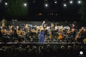 MUSEG: María de Pablos suena con la Oscyl en el Jardín de los Zuloaga