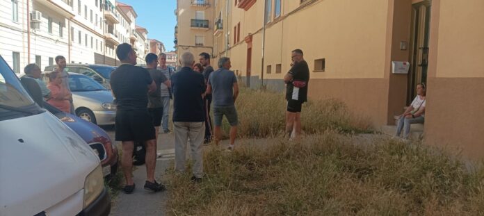 Vecinos de Segovia recogen firmas