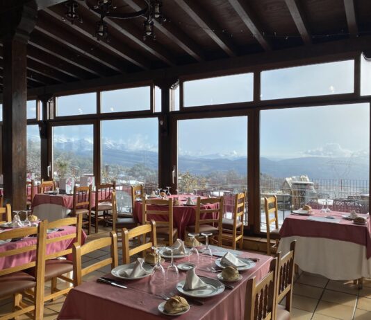 vende emblemático asador en la Sierra