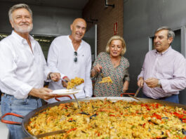 Paella de inicio del curso político