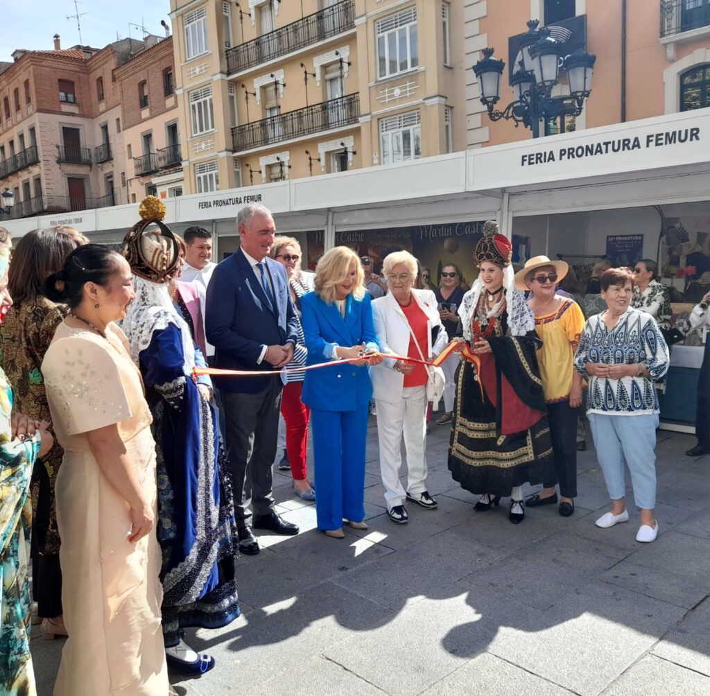 Artesanía internacional y música en la Feria PRONATURA