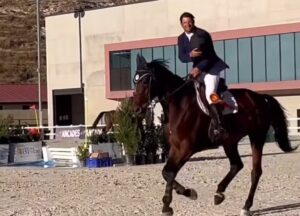 Enrique Camiruaga, profeta en su tierra
