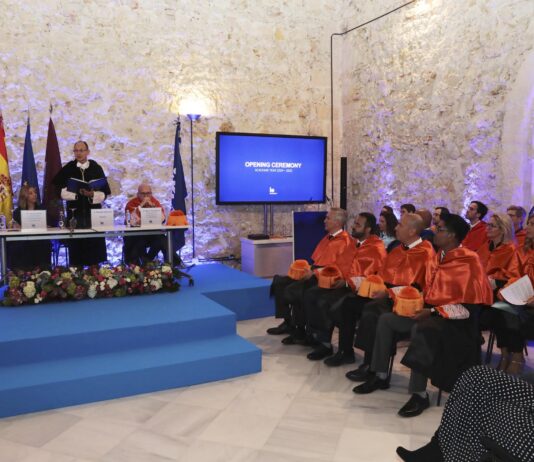 Apertura del curso de la IE en Segovia