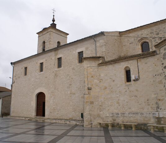 Se alquila bar en pueblo de Segovia