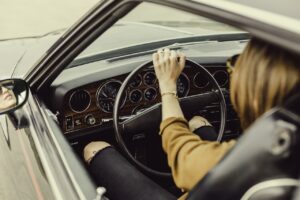 ¿Qué debes mirar para elegir tu primer coche? Consejos para la nueva generación de conductores