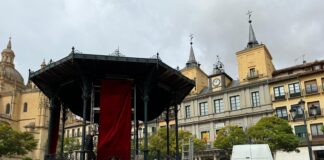 Segovia se engalana para la proclamación