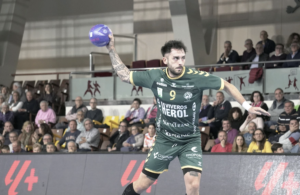 León vuelve a parar al BM Nava