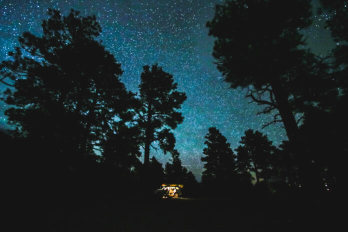 Dormir bajo las estrellas en Segovia