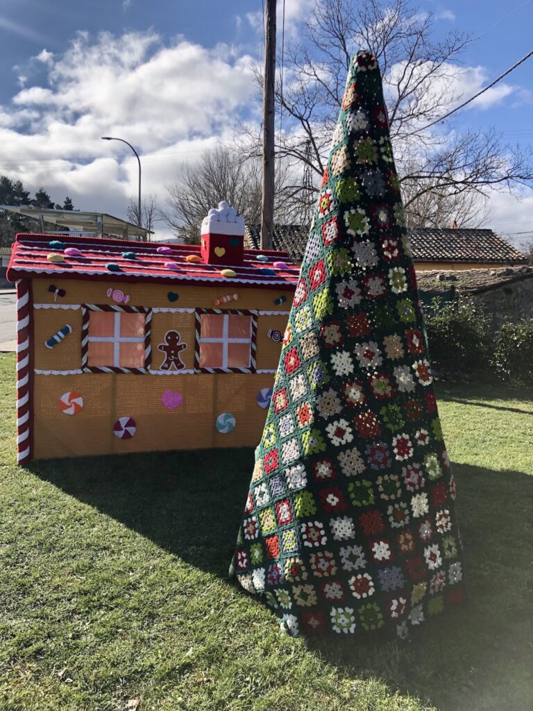 La navidad se teje en un pueblo