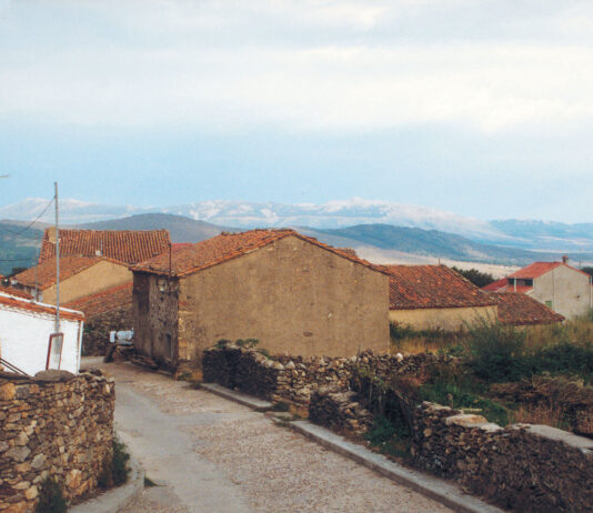 pueblo con menos habitantes