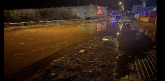 Fuga de agua en el Polígono de Hontoria