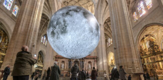 Captura la Luna de la Catedral