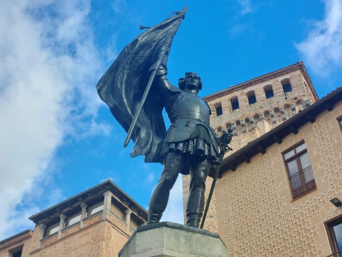 famosa estatua histórica de Segovia