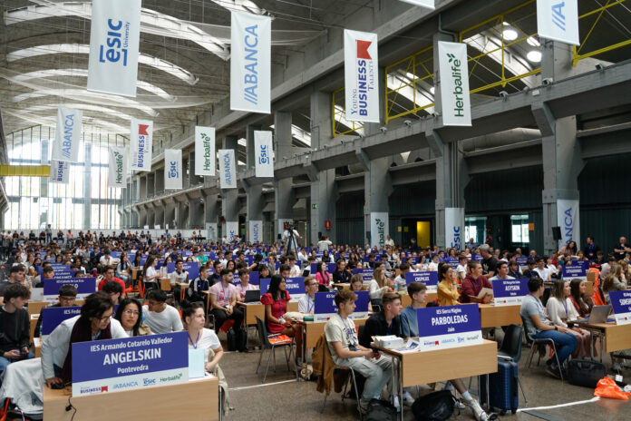 Siete alumnos de un instituto de un pueblo de Segovia optan a mejor empresario virtual de España