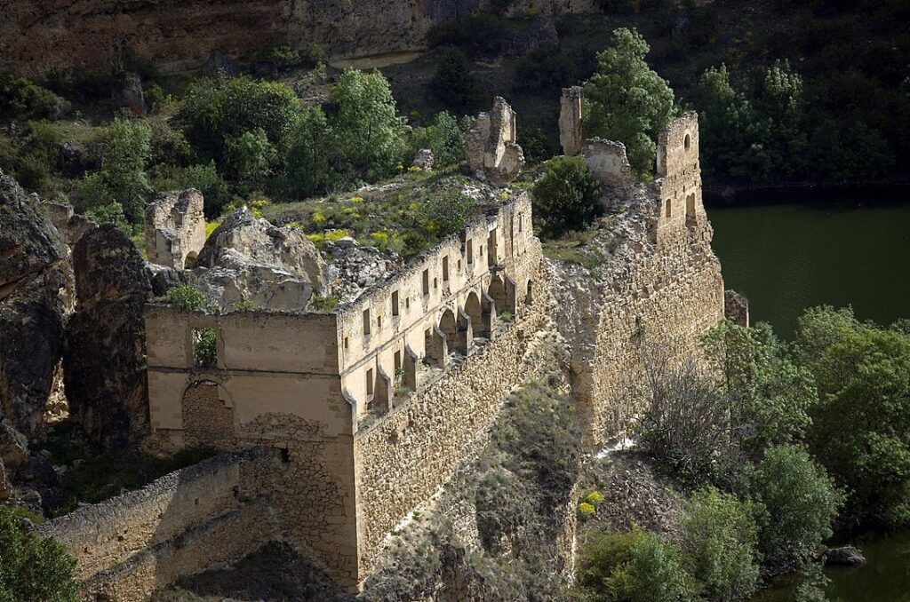 pueblo brujo de Segovia