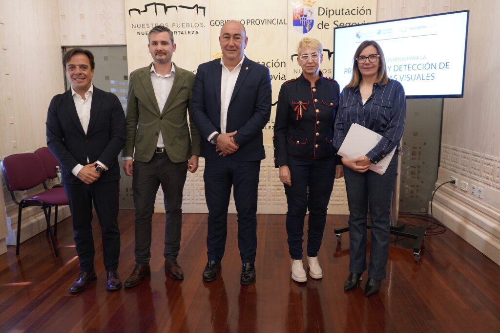 Revisiones oculares gratuitas en 24 pueblos