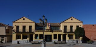 pueblo de Segovia de 1.107 habitantes