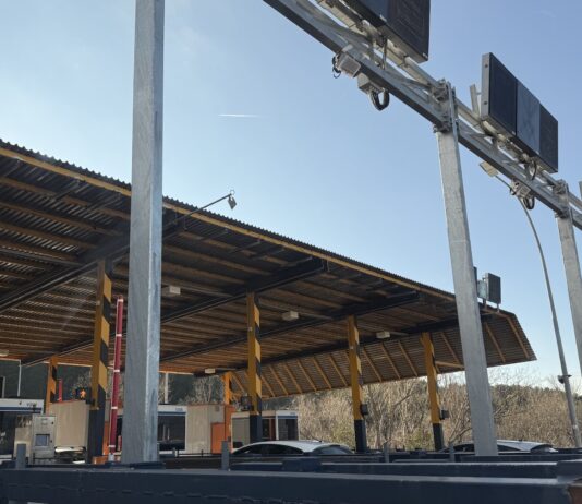 El PP promete aliviar los peajes en Castilla y León si Mañueco revalida la Presidencia