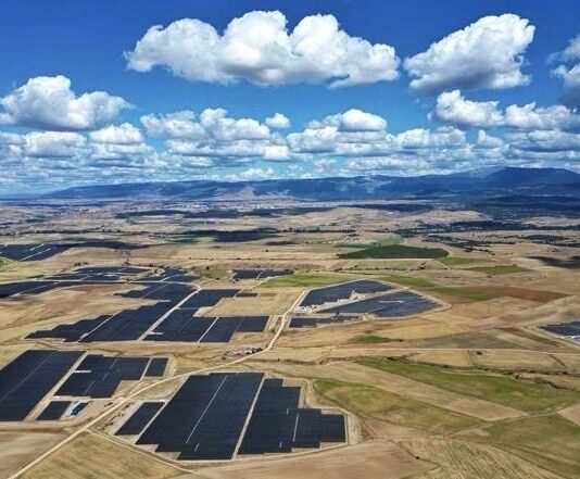 cuatro clústeres solares en Segovia