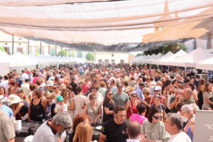 Martín Muñoz de las Posadas bate récords en la VII feria del tomate