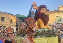 Desfile de Carrozas Fuentepelayo