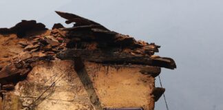 El pueblo de Lusio (León), arrasado por el fuego. César Hornija, Ical