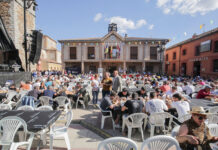 Gastro-Km0 Navalmanzano, plaza mayor