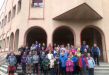 Medio centenar de segovianos participaron en la VI Marcha San Frutos Foto de familia de la IV Marcha de San Frutos