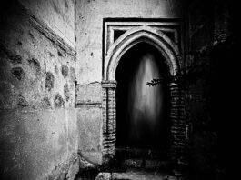 Noche de Halloween en un monasterio de Segovia