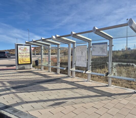 La parada de bus del Hospital General cambia de sitio