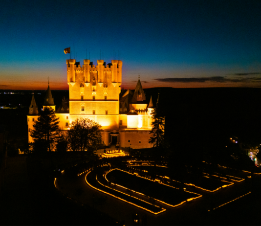 Segovia disfrutará de música clásica a la luz de las velas en diciembre Foto concierto Candlelight en el Alcazar de Segovia