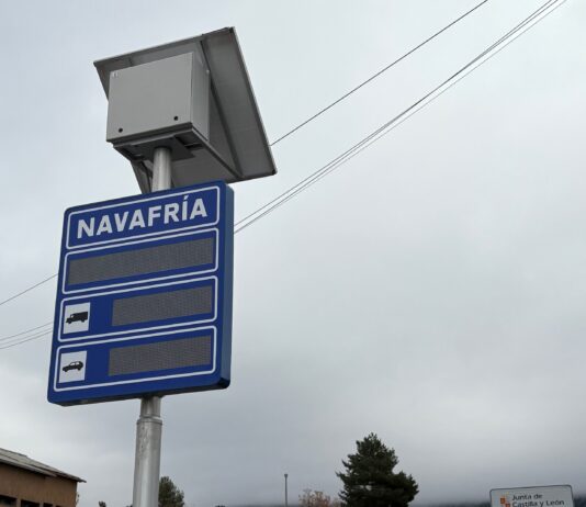 El Puerto de Navafría estrena nueva señalización inteligente Nueva señalización inteligente en Navafría